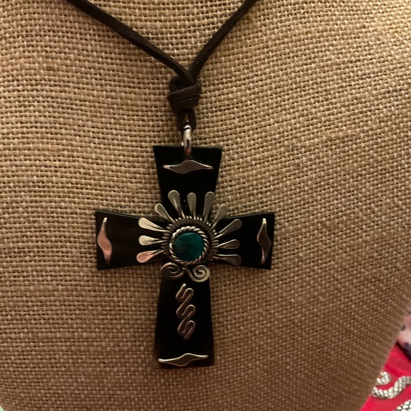 Peruvian pendant or cross - Picture 2 of 5